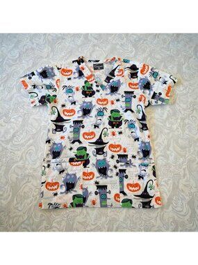 BUTTER SOFT Halloween Witch Theme Nursing Scrubs Top Size Small NEW NWOT